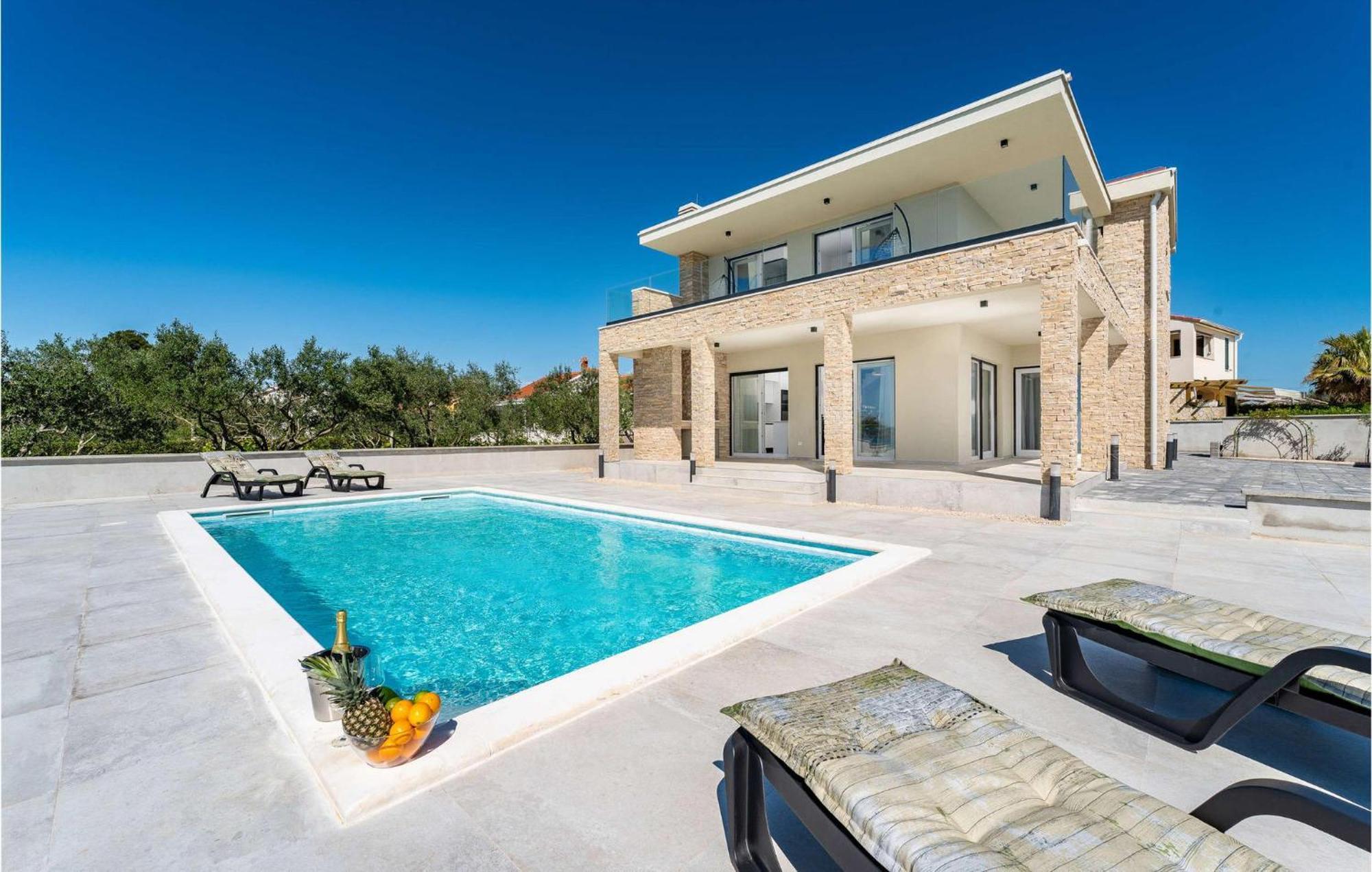 Adria Maria Privlaka (Zadar)